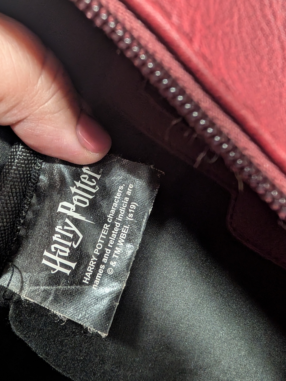Harry Potter Burgundy Mini Backpack - Picture 3 of 5